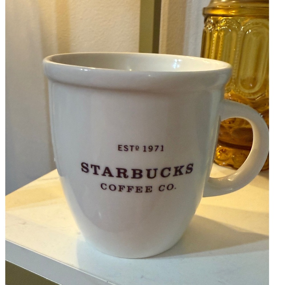 Starbucks Coffee Co ESTD 1971 Mug White Ceramic Mug 2006 Vintage Logo Cup